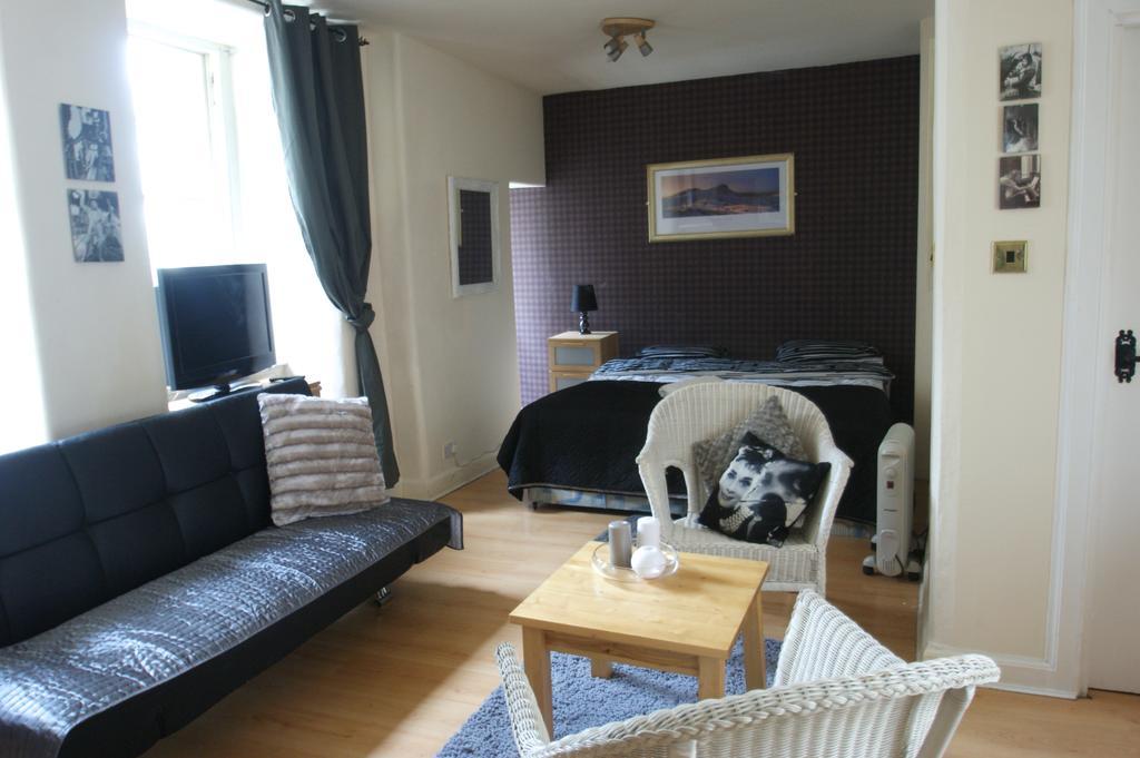 Royal Mile Group Apartments Edimburgo Camera foto