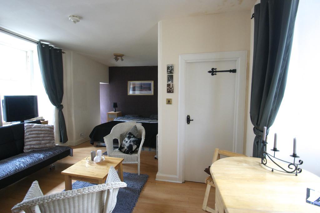 Royal Mile Group Apartments Edimburgo Camera foto